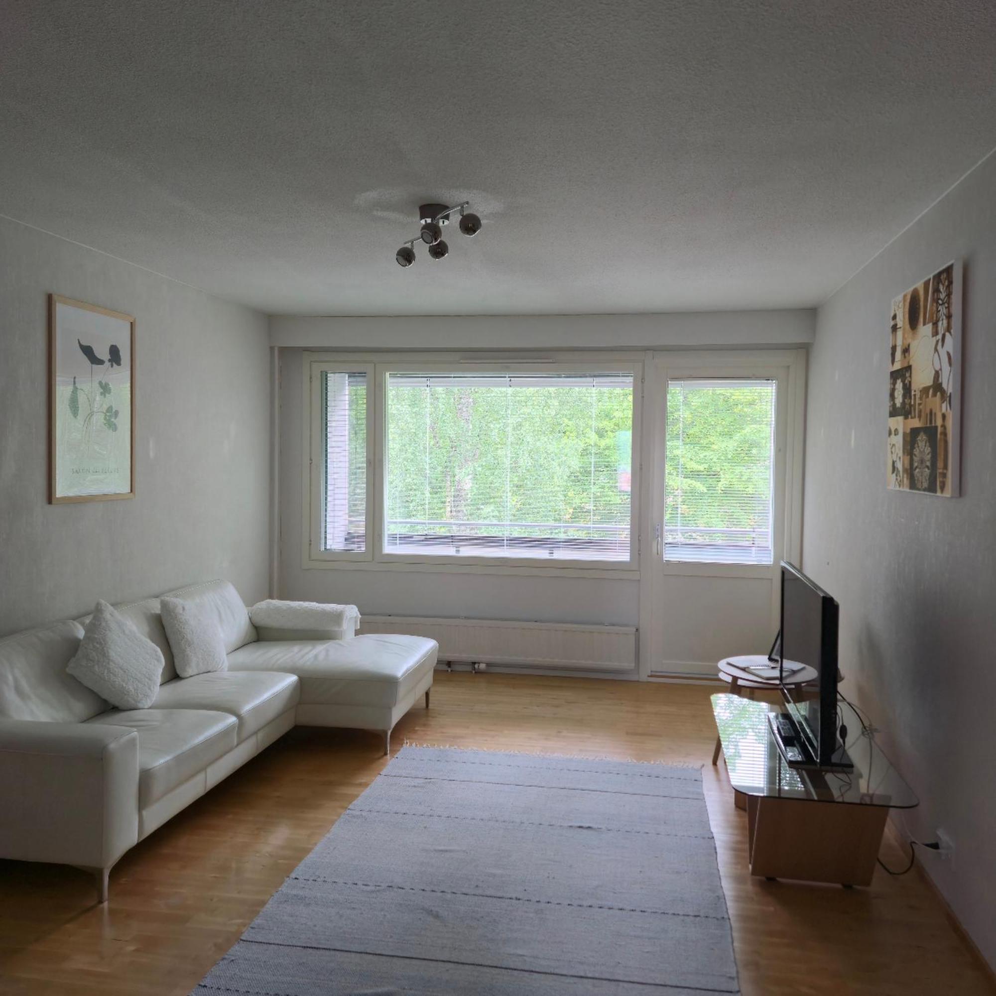 Apartamento Avara Ja Kodikas Huoneisto Parvekkeella *
